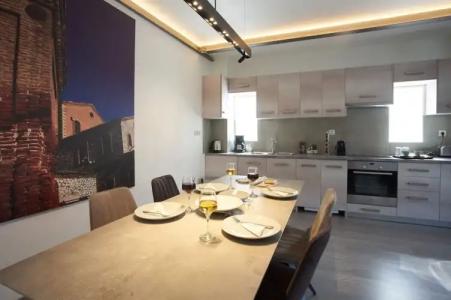 Athenian Residences - 182