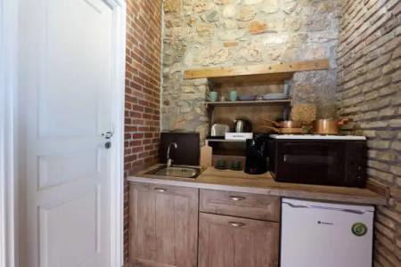 Athenian Residences - 114