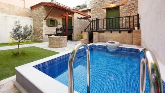Athenian Residences - 17