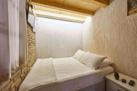 Athenian Residences - 128