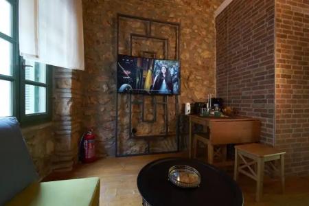 Athenian Residences - 14