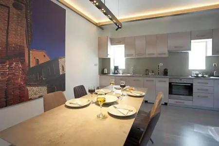 Athenian Residences - 82