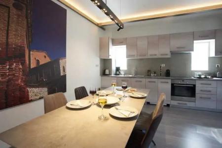 Athenian Residences - 32