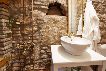 Athenian Residences - 7