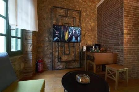 Athenian Residences - 141