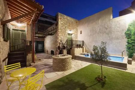 Athenian Residences - 19