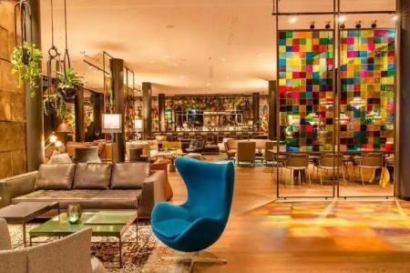 Motel One Koln-Neumarkt - 26