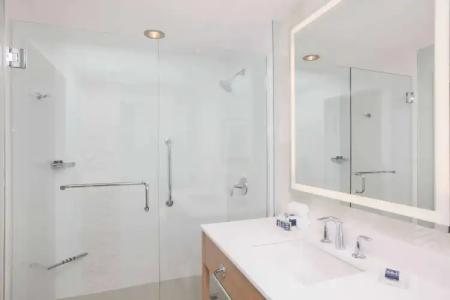 Wyndham Grand Clearwater Beach - 38