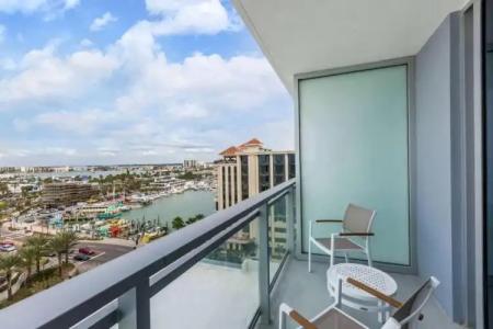 Wyndham Grand Clearwater Beach - 81
