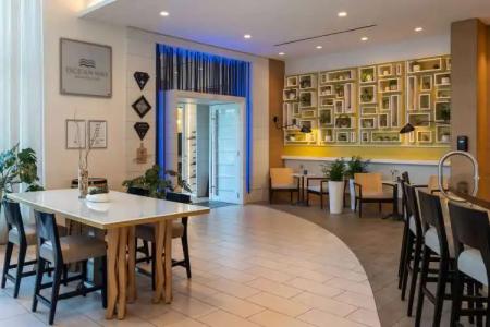 Wyndham Grand Clearwater Beach - 28