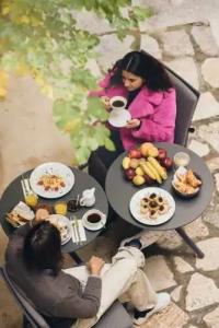 Bohemian Suites Athens - 34