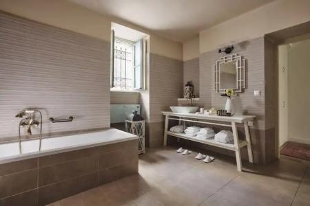 Bohemian Suites Athens - 19