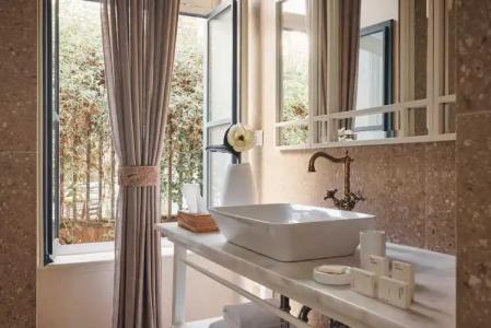 Bohemian Suites Athens - 42