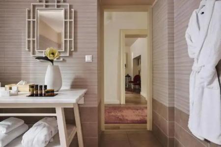 Bohemian Suites Athens - 260