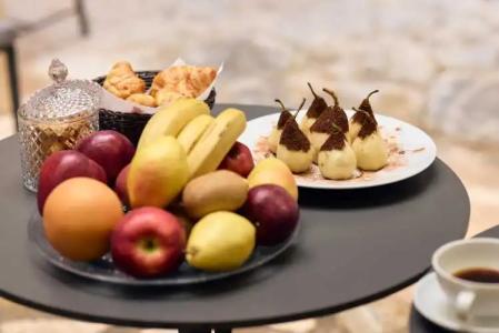 Bohemian Suites Athens - 47