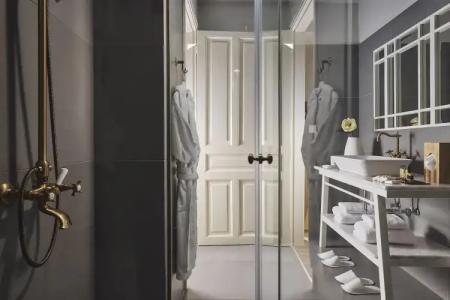 Bohemian Suites Athens - 9