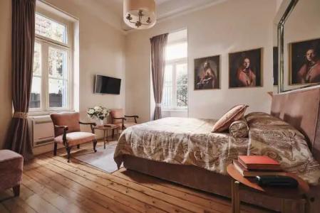 Bohemian Suites Athens - 37