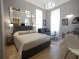 Executive Suite with garden view