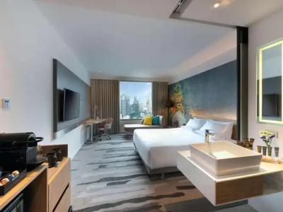 Novotel Bangkok Sukhumvit 4 - 12