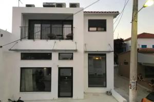Eleni's house, Finikounta