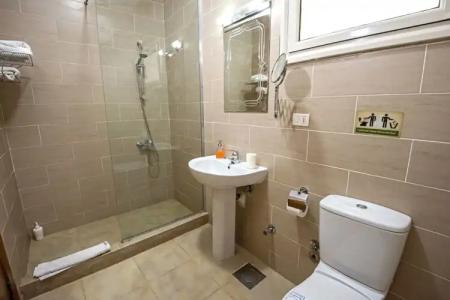 Lilly Apartments - 263