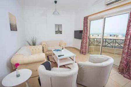 Lilly Apartments - 125