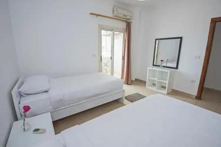 Lilly Apartments - 146