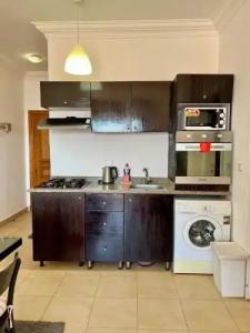 Lilly Apartments - 181