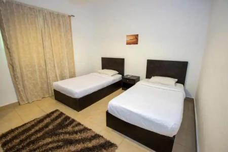 Lilly Apartments - 202