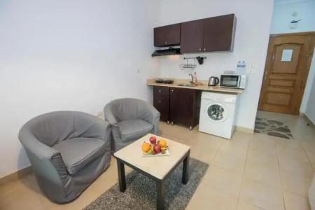 Lilly Apartments - 320