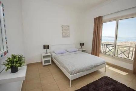 Lilly Apartments - 212