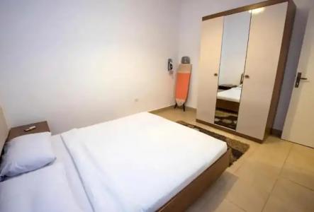 Lilly Apartments - 245