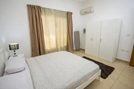 Lilly Apartments - 256