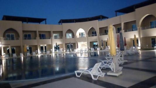 Tolip Golden Plaza - 38