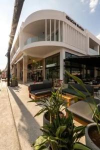 Abacus Suites - 0