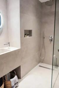 Abacus Suites - 56