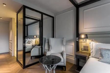 Room Mate Gorka - 150