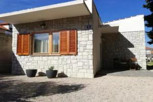 Kod Male Gospe Guest house, Tribunj