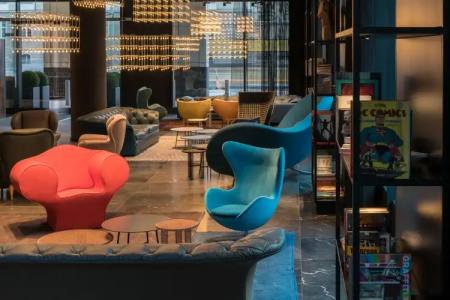 Motel One Berlin-Alexanderplatz - 2