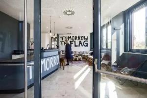 THE FLAG Oskar M. Apart-hotel