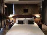 Corner Suite