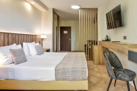 White Olive Premium Laganas - 121