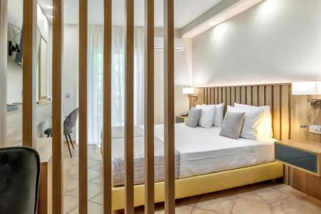 White Olive Premium Laganas - 119