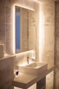 Napa Suites (Adults Only) - 43