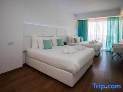 Napa Suites (Adults Only) - 85