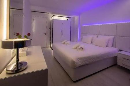 Napa Suites (Adults Only) - 101