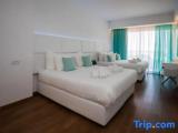 Deluxe Double room with partial sea view