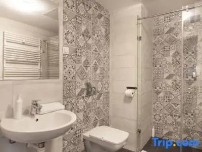 Vagabond Broadway - 217