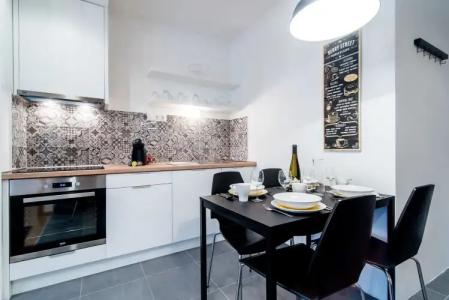 Vagabond Broadway - 21