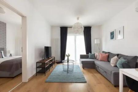 Vagabond Broadway - 125